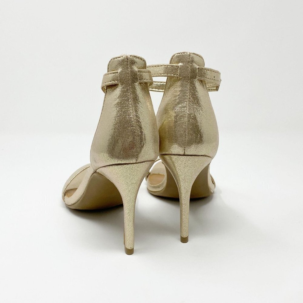 Gold Open Toe Sandals Size 7.5 by Material Girl NEW - Picture 3 of 9